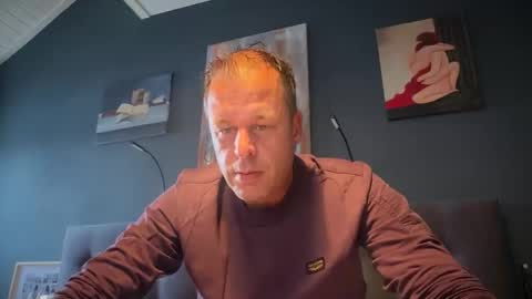 Snapshot of mme4you chatting on October 2025 08:22:02 AM mme4you online show from October 2025 08:22:02 AM