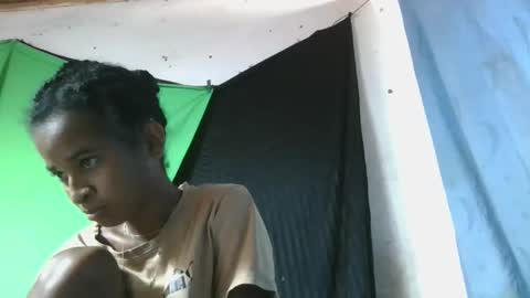 Snapshot of mmerela chatting on March 2026 07:36:01 AM mmerela online show from March 2026 07:36:01 AM