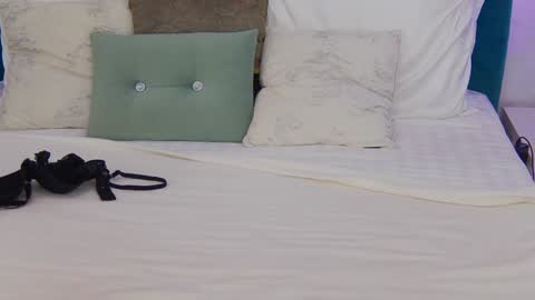 Jessie online show from December 2024 01:17:01 AM