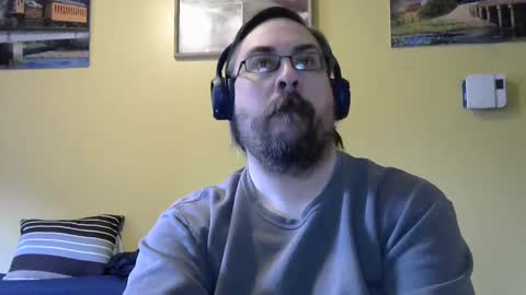 Snapshot of mmr45 chatting on February 2025 08:34:02 PM mmr45 online show from February 2025 08:34:02 PM