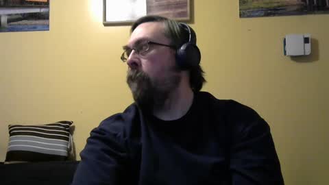 Snapshot of mmr45 chatting on February 2025 05:14:02 AM mmr45 online show from February 2025 05:14:02 AM