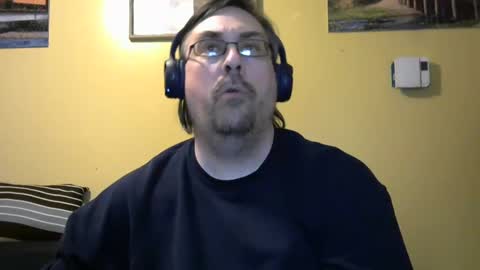 Snapshot of mmr45 chatting on March 2025 04:45:01 AM mmr45 online show from March 2025 04:45:01 AM