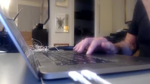 mmythmaker online show from October 2025 06:31:02 PM