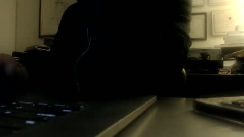 mmythmaker online show from October 2025 08:47:01 AM