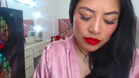 Catalina online show from November 2025 05:18:02 AM