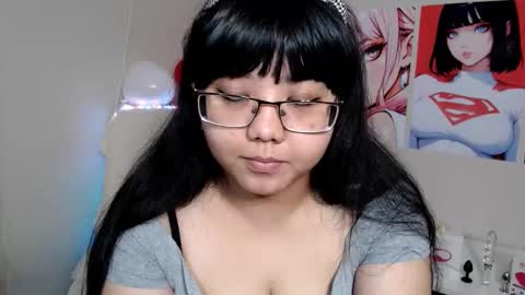 Molly online show from March 2025 03:19:01 AM