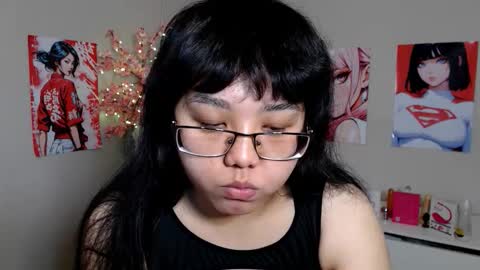 Molly online show from October 2025 04:34:02 AM