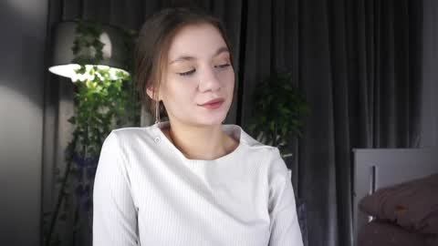 Diana online show from February 2025 03:06:01 AM