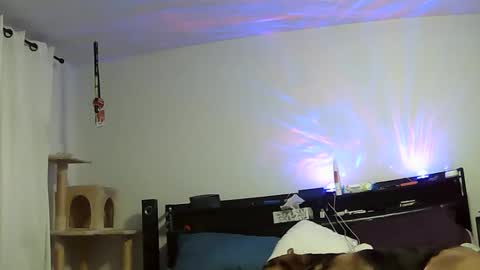 mojoe420 online show from November 2025 01:28:01 AM