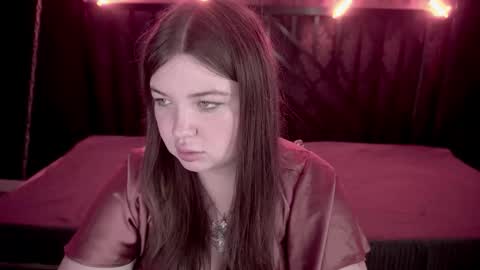 Rosa online show from October 2025 07:25:02 PM