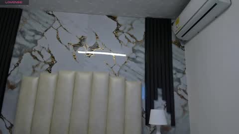 Hey Guys  Im Mollie online show from April 2026 11:40:02 AM