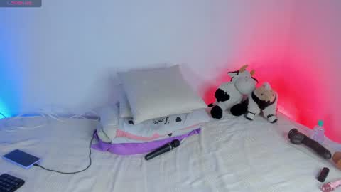 Snapshot of molly_blacke01 chatting on July 2026 01:52:01 AM milee online show from July 2026 01:52:01 AM