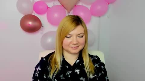 Molly online show from February 2025 04:10:02 PM