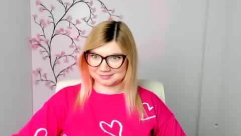 Molly online show from February 2026 01:16:02 PM