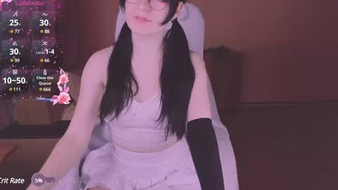 Molly online show from February 2025 10:00:01 PM