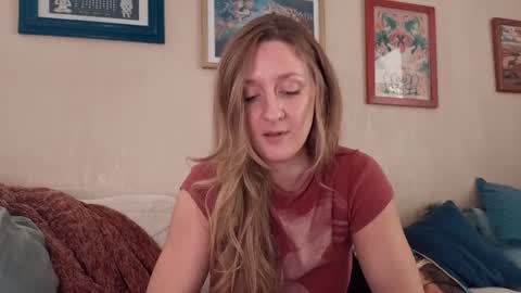 Snapshot of molly_pills chatting on June 2026 04:09:01 PM Molly online show from June 2026 04:09:01 PM