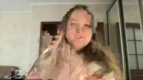 Snapshot of mollyas chatting on July 2026 02:54:01 PM Alice online show from July 2026 02:54:01 PM