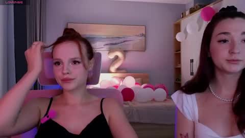 Snapshot of mollybossy chatting on May 2026 11:23:04 PM Molly online show from May 2026 11:23:04 PM
