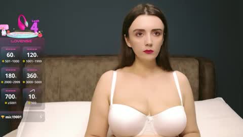 Molly online show from June 2026 08:58:01 PM