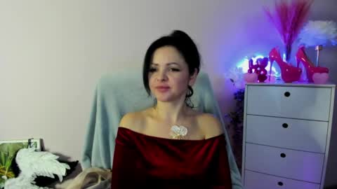 Molly online show from April 2026 01:41:01 PM