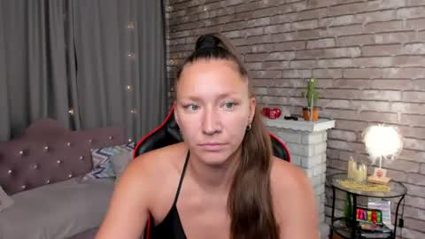 hi im Molly heregreat boobs big heart  warm pussy  online show from July 2026 12:56:02 AM