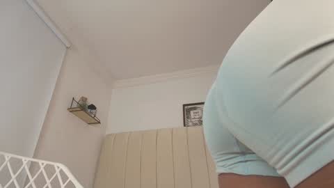 Snapshot of mollyrivera chatting on December 2024 11:07:02 PM Molly online show from December 2024 11:07:02 PM