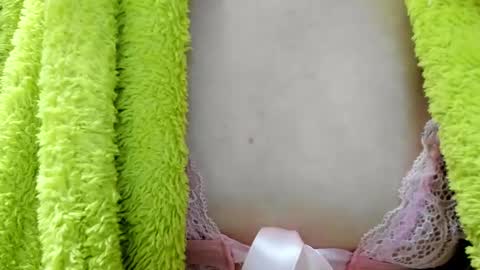 Snapshot of mollystory chatting on February 2025 10:42:02 AM AngelMomm online show from February 2025 10:42:02 AM