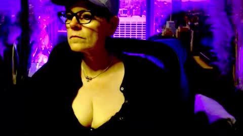 Snapshot of mollysun chatting on May 2026 04:59:01 PM MollySun Nina Randmann online show from May 2026 04:59:01 PM