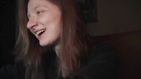 mollytucker online show from January 2025 01:41:02 PM