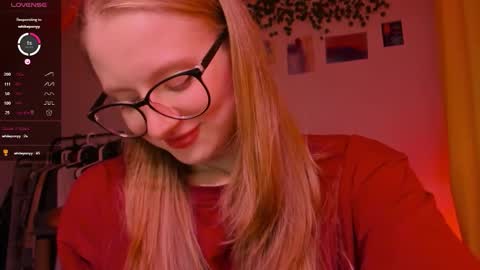 mollytucker online show from November 2025 04:40:02 PM