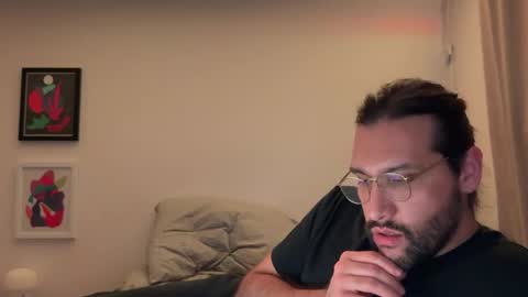 molten_escargot online show from December 2024 09:48:02 AM