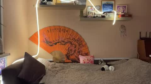 Snapshot of moltenpeach chatting on February 2026 04:13:02 PM Hermina online show from February 2026 04:13:02 PM