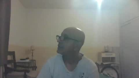 moment71200 online show from January 2025 08:35:01 PM