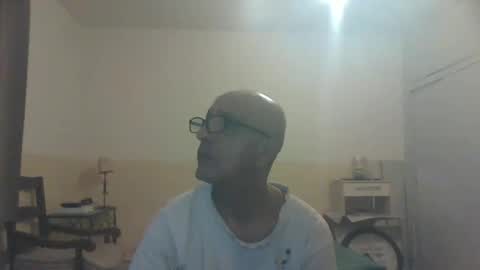 moment71200 online show from January 2025 07:02:02 PM