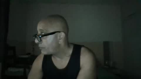 Snapshot of moment71200 chatting on November 2025 12:27:02 PM moment71200 online show from November 2025 12:27:02 PM