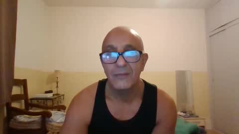 Snapshot of moment71200 chatting on November 2025 01:36:02 PM moment71200 online show from November 2025 01:36:02 PM