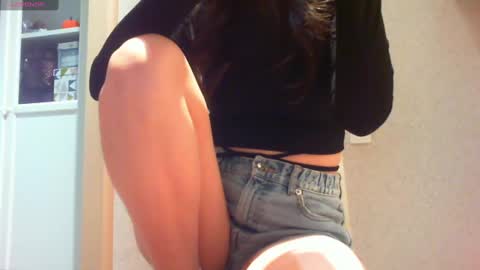 Hailey online show from February 2025 12:37:02 PM