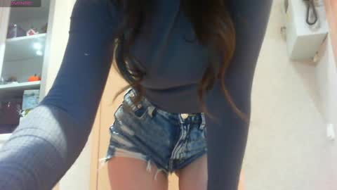 Hailey online show from March 2025 04:22:02 PM