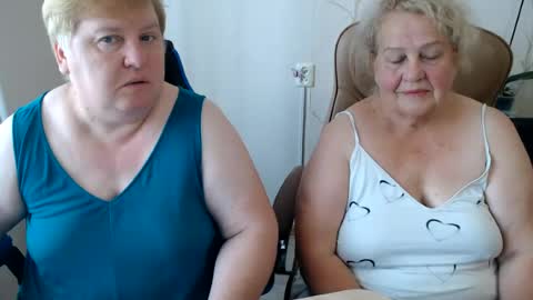 Mommy99X online show from August 2026 07:18:01 AM