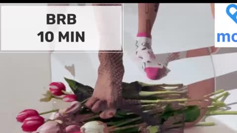 Mommy online show from November 2025 02:12:02 AM