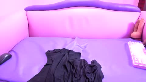 carolina online show from September 2025 12:40:02 PM