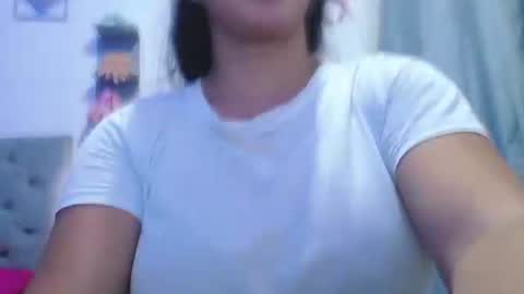 Snapshot of mommy_dulce chatting on July 2026 01:58:33 AM ANDREA online show from July 2026 01:58:33 AM