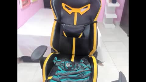 call me slut online show from February 2025 06:33:02 PM