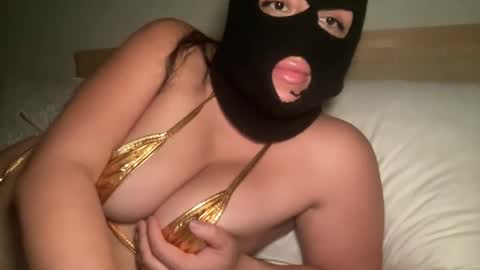 Snapshot of mommygoddess03 chatting on October 2025 01:46:01 AM mommygoddess03 online show from October 2025 01:46:01 AM