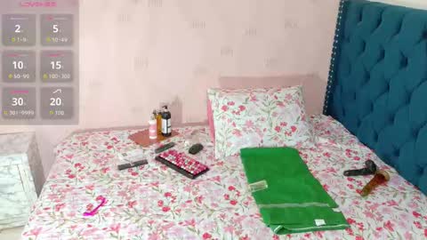  DINAH  online show from October 2025 02:34:01 AM