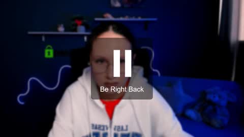 Mona  online show from March 2025 09:38:01 AM