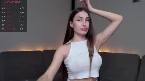 Snapshot of mona_saxxx chatting on December 2024 02:44:01 PM Hey Guys im Mona. PVT is Open Please Make me CUM online show from December 2024 02:44:01 PM