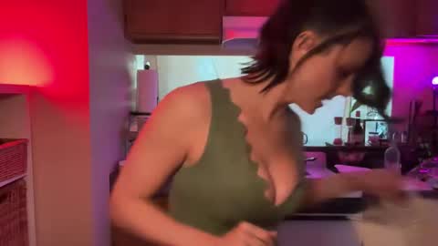 Mona online show from January 2025 02:57:01 PM