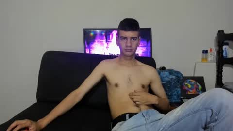 nicolas online show from December 2024 01:18:02 AM