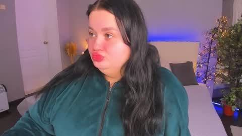 Snapshot of monasteel chatting on February 2026 06:51:01 AM Monica online show from February 2026 06:51:01 AM